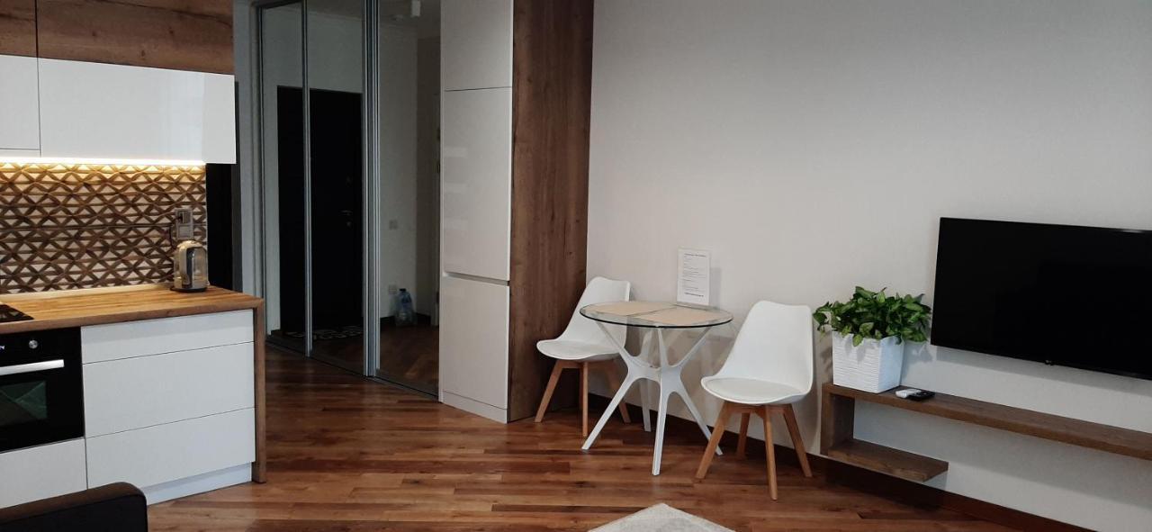 Красивая Квартира С Шикарным Видом У Метро Apartment Kiev Luaran gambar